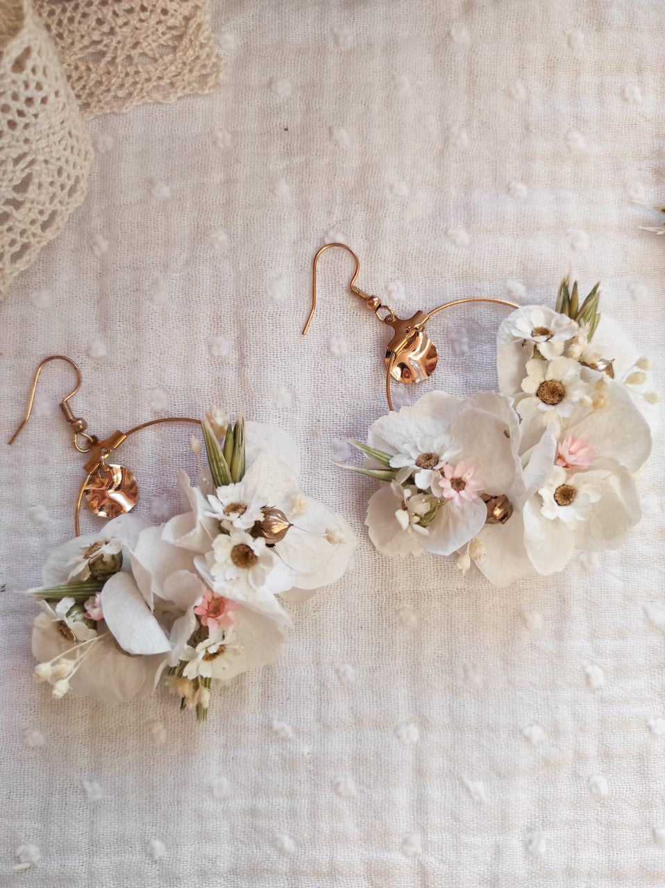 Boucles d'oreilles fleuries